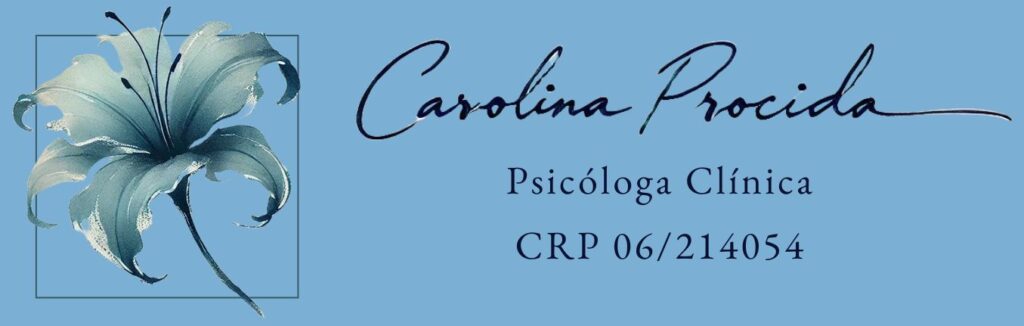 Logo oficial de Carolina Procida, psicóloga clínica em abordagem fenomenológico-existencial, com símbolo de lírio minimalista em azul.